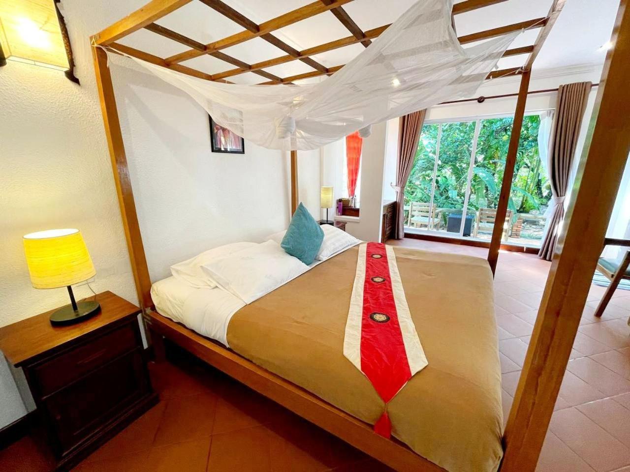 Sabbay Kep Hotel Exterior photo
